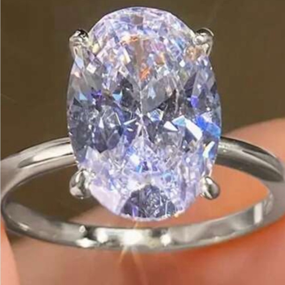 Silver Solitaire Oval Cubic Zirconia Ring Classic Ring Size 6.5
